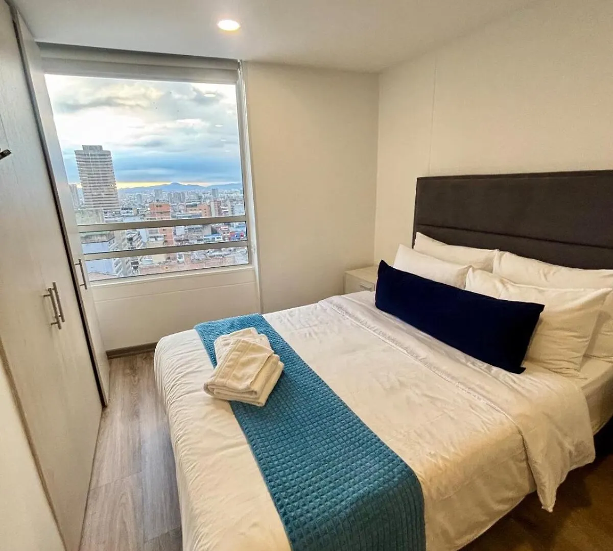 Loft Con Escritorio, Vista Y Gran Ubicacion Bogota Apartment Colombia